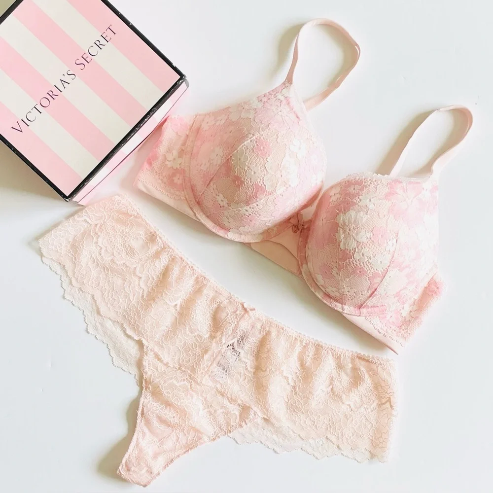 36D XXL Victoria’s Secret pink lace bra set